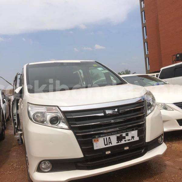 Big with watermark toyota noah uganda kampala 26531