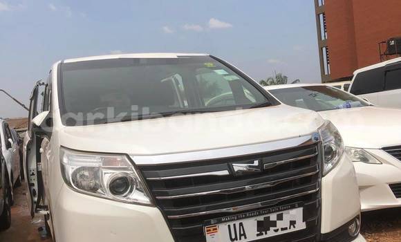 Buy New Toyota Noah White Car in Kampala in Uganda