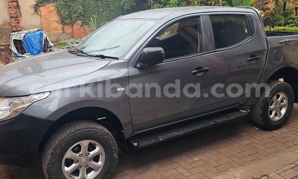 Buy Used Mitsubishi L200 Silver Car in Kampala in Uganda