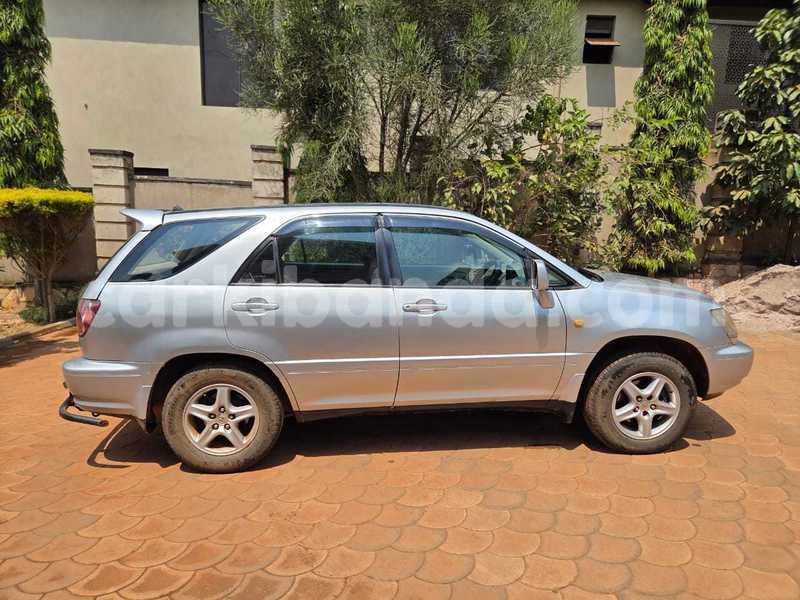 Big with watermark toyota harrier uganda kampala 26533