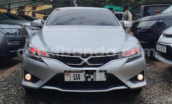 Nunua Mpya Toyota Mark X Fedha Gari ndani ya Kampala nchini Uganda Nunua Mpya Toyota Mark X Fedha Gari ndani ya Kampala nchini Uganda