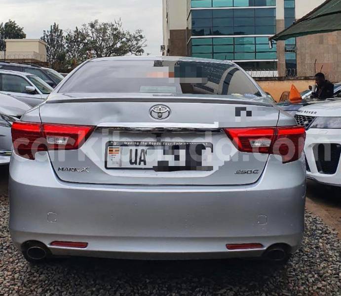 Big with watermark toyota mark x uganda kampala 26535