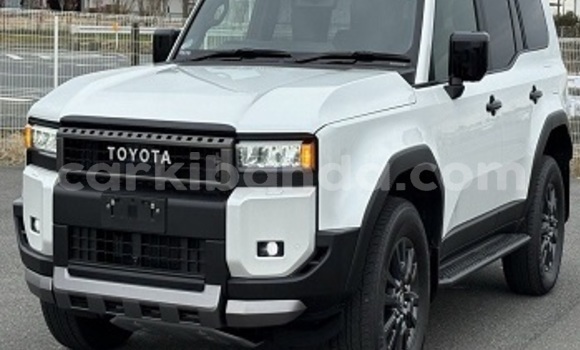 Buy Used Toyota Land Cruiser Prado Black Car in Kampala in Uganda