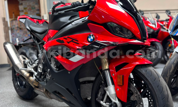 Acheter Occasion Moto BMW S 1000 Rouge à Kalangala, Central Acheter Occasion Moto BMW S 1000 Rouge à Kalangala, Central