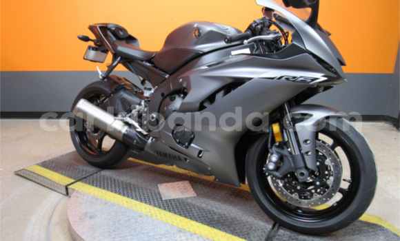 Acheter Occasion Moto Yamaha YZF Gris à Bugembe, Est Acheter Occasion Moto Yamaha YZF Gris à Bugembe, Est