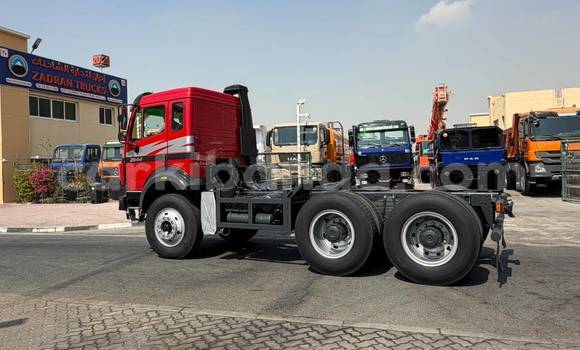 Nunua Imported Mercedes‒Benz 2644 Nyekundu Lori ndani ya Import - Dubai nchini Uganda Nunua Imported Mercedes‒Benz 2644 Nyekundu Lori ndani ya Import - Dubai nchini Uganda