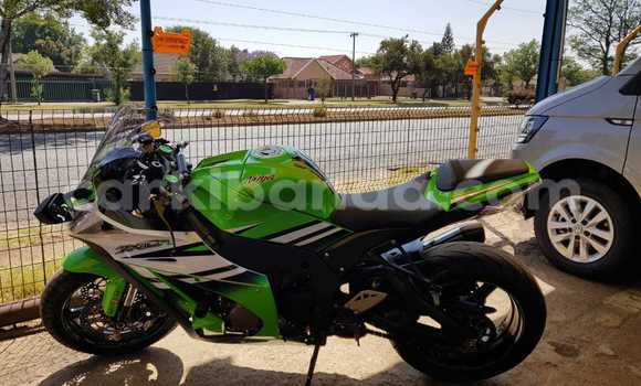 Buy Used Kawasaki H Green Bike in Adjumani in Northern Buy Used Kawasaki H Green Bike in Adjumani in Northern