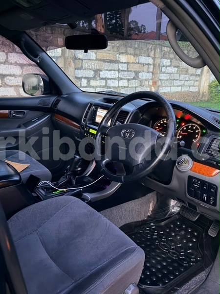 Big with watermark toyota land cruiser prado uganda kampala 26555