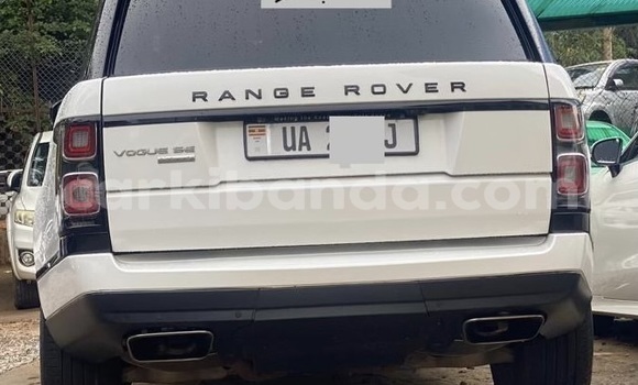 Gura Imported Land Rover Range Rover Vogue White Imodoka i Kampala mu Uganda