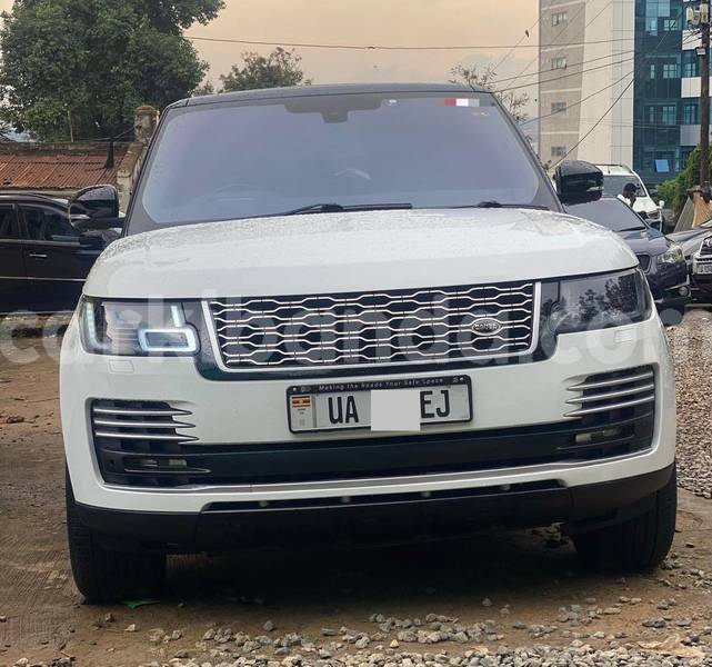 Big with watermark land rover range rover vogue uganda kampala 26557