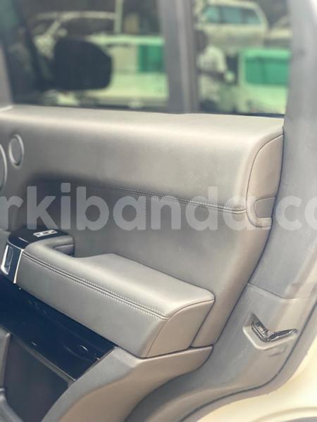 Big with watermark land rover range rover vogue uganda kampala 26557