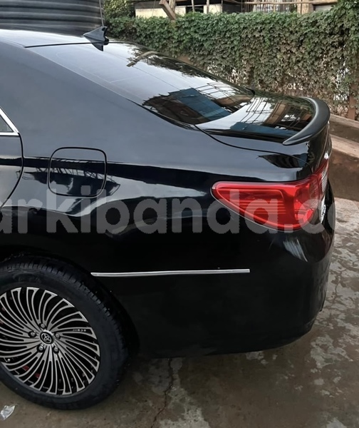 Big with watermark toyota mark x uganda kampala 26558