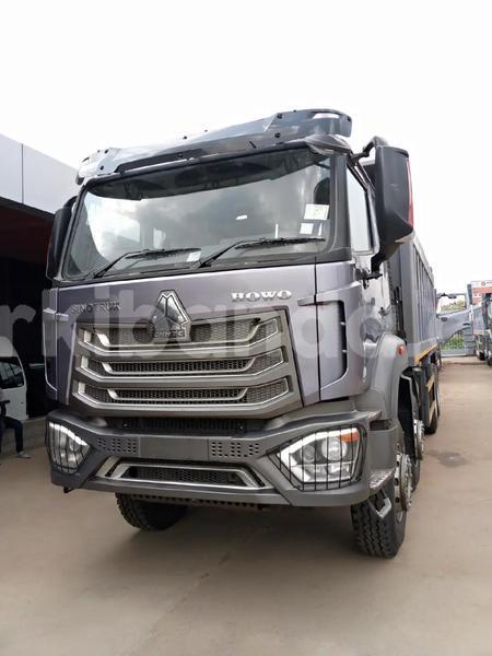 Big with watermark howo sinotruk uganda kampala 26560