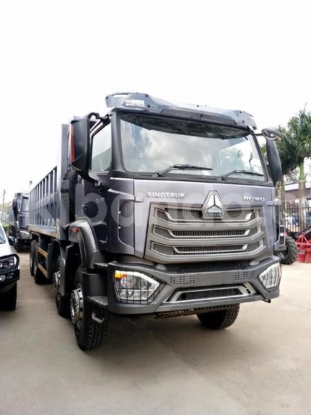 Big with watermark howo sinotruk uganda kampala 26560