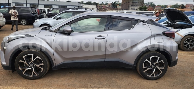 Big with watermark toyota c hr uganda kampala 26563