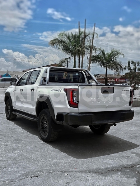 Big with watermark toyota hilux uganda kampala 26567