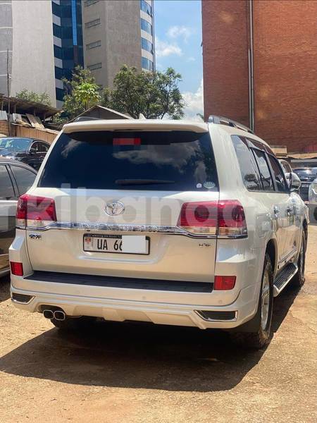 Big with watermark toyota land cruiser uganda kampala 26575