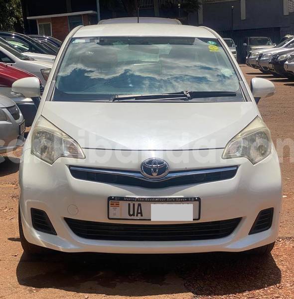 Big with watermark toyota ractis uganda kampala 26578