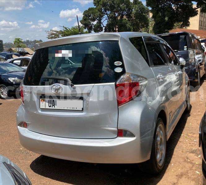 Big with watermark toyota ractis uganda kampala 26579