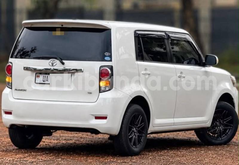Big with watermark toyota 4runner uganda kampala 26581