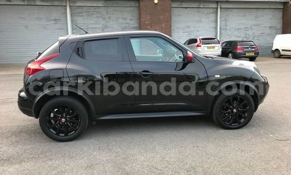Gura Yakoze Nissan Juke Black Imodoka i Kampala mu Uganda Gura Yakoze Nissan Juke Black Imodoka i Kampala mu Uganda