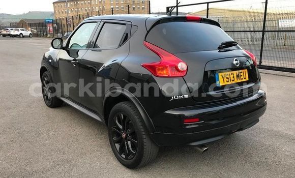 Gura Yakoze Nissan Juke Black Imodoka i Kampala mu Uganda Gura Yakoze Nissan Juke Black Imodoka i Kampala mu Uganda
