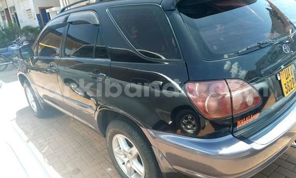 Buy Used Toyota Harrier Black Car in Kampala in Uganda Buy Used Toyota Harrier Black Car in Kampala in Uganda