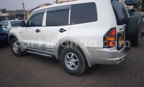 Buy Used Mitsubishi Pajero White Car in Kampala in Uganda Buy Used Mitsubishi Pajero White Car in Kampala in Uganda