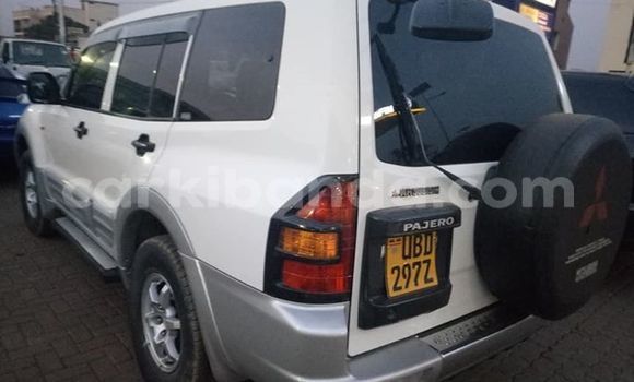 Buy Used Mitsubishi Pajero White Car in Kampala in Uganda Buy Used Mitsubishi Pajero White Car in Kampala in Uganda
