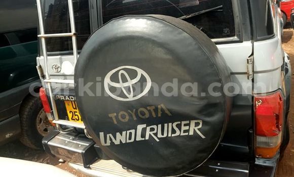Buy Used Toyota Land Cruiser Silver Car in Kampala in Uganda Buy Used Toyota Land Cruiser Silver Car in Kampala in Uganda