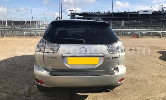 Buy Import Lexus RX 300 Silver Car in Kampala in Uganda Buy Import Lexus RX 300 Silver Car in Kampala in Uganda