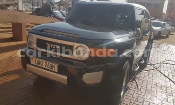 Buy Used Toyota FJ Cruiser Black Car in Kampala in Uganda Buy Used Toyota FJ Cruiser Black Car in Kampala in Uganda