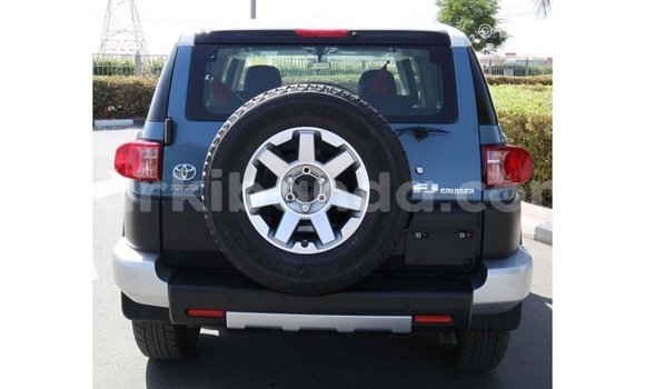 Buy Import Toyota FJ Cruiser Blue Car in Import - Dubai in Uganda Buy Import Toyota FJ Cruiser Blue Car in Import - Dubai in Uganda
