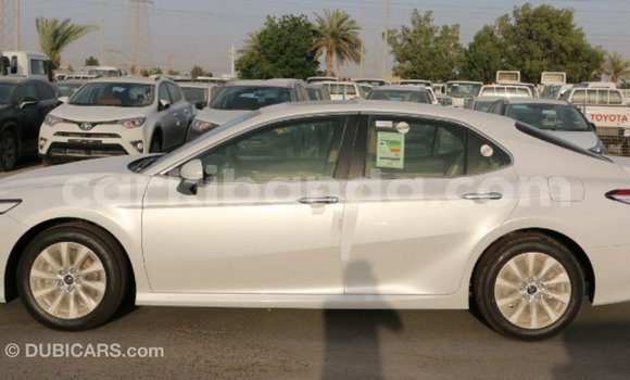 Buy Import Toyota Camry White Car in Import - Dubai in Uganda Buy Import Toyota Camry White Car in Import - Dubai in Uganda