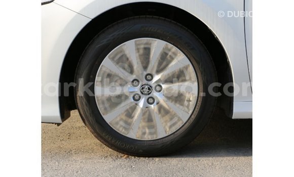 Buy Import Toyota Camry White Car in Import - Dubai in Uganda Buy Import Toyota Camry White Car in Import - Dubai in Uganda
