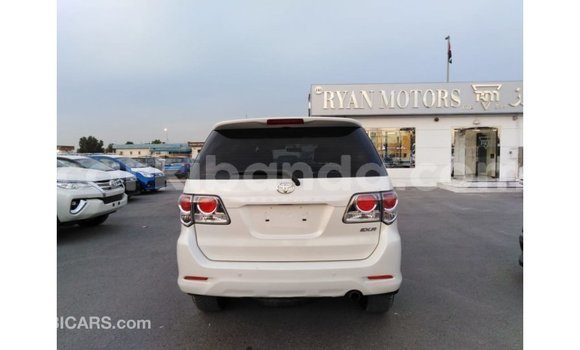 Buy Import Toyota Fortuner White Car in Import - Dubai in Uganda Buy Import Toyota Fortuner White Car in Import - Dubai in Uganda