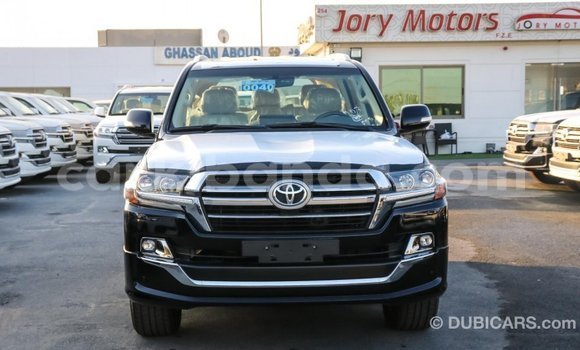 Buy Import Toyota Land Cruiser Black Car in Import - Dubai in Uganda Buy Import Toyota Land Cruiser Black Car in Import - Dubai in Uganda