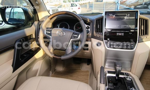 Buy Import Toyota Land Cruiser Black Car in Import - Dubai in Uganda Buy Import Toyota Land Cruiser Black Car in Import - Dubai in Uganda