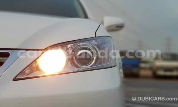Buy Import Lexus ES White Car in Import - Dubai in Uganda Buy Import Lexus ES White Car in Import - Dubai in Uganda