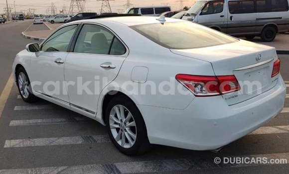 Buy Import Lexus ES White Car in Import - Dubai in Uganda Buy Import Lexus ES White Car in Import - Dubai in Uganda