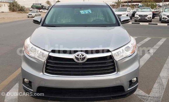 Buy Import Toyota Highlander Other Car in Import - Dubai in Uganda Buy Import Toyota Highlander Other Car in Import - Dubai in Uganda