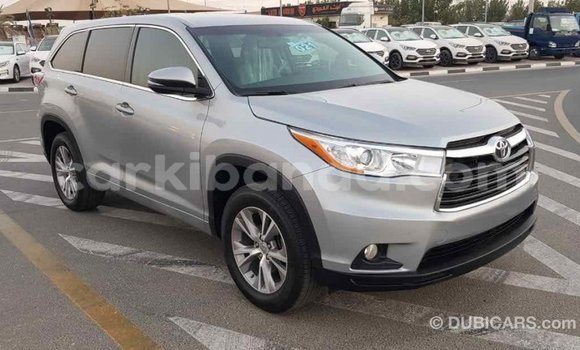 Buy Import Toyota Highlander Other Car in Import - Dubai in Uganda Buy Import Toyota Highlander Other Car in Import - Dubai in Uganda