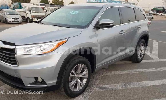 Buy Import Toyota Highlander Other Car in Import - Dubai in Uganda Buy Import Toyota Highlander Other Car in Import - Dubai in Uganda