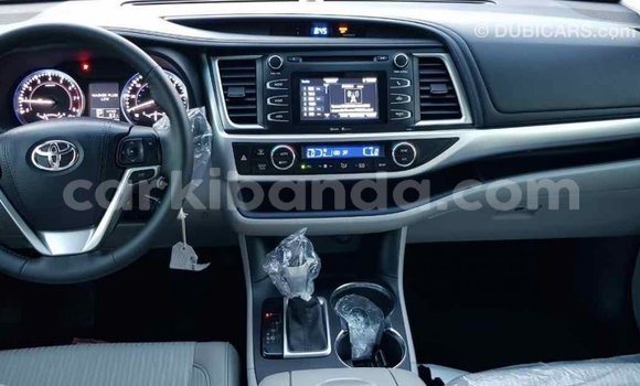Buy Import Toyota Highlander Other Car in Import - Dubai in Uganda Buy Import Toyota Highlander Other Car in Import - Dubai in Uganda