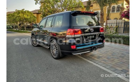 Gura Imported Toyota Land Cruiser Black Imodoka i Import - Dubai mu Uganda Gura Imported Toyota Land Cruiser Black Imodoka i Import - Dubai mu Uganda
