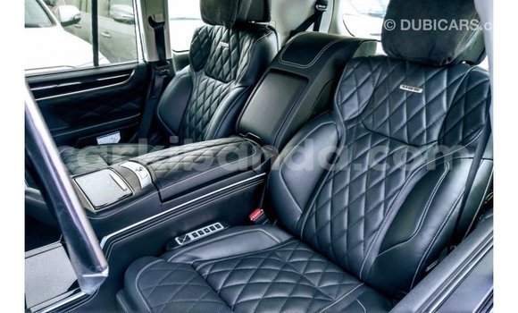 Acheter Import Voiture Lexus LX Autre à Import - Dubai, Ouganda Acheter Import Voiture Lexus LX Autre à Import - Dubai, Ouganda
