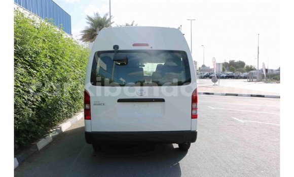Buy Import Toyota Hiace White Car in Import - Dubai in Uganda Buy Import Toyota Hiace White Car in Import - Dubai in Uganda