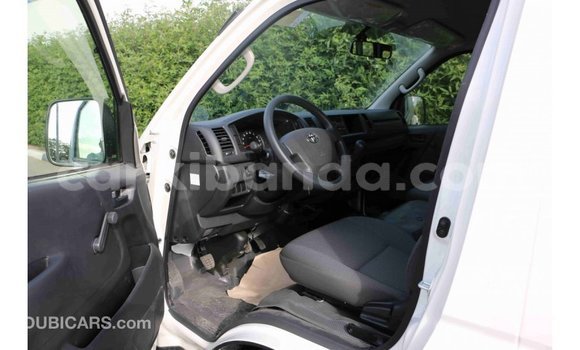 Buy Import Toyota Hiace White Car in Import - Dubai in Uganda Buy Import Toyota Hiace White Car in Import - Dubai in Uganda