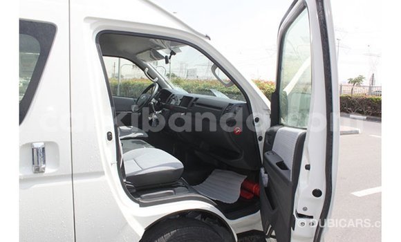 Buy Import Toyota Hiace White Car in Import - Dubai in Uganda Buy Import Toyota Hiace White Car in Import - Dubai in Uganda