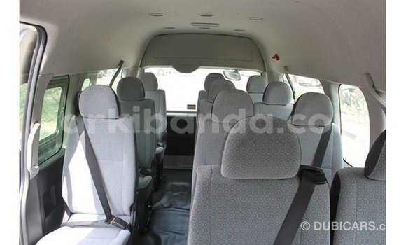 Buy Import Toyota Hiace White Car in Import - Dubai in Uganda Buy Import Toyota Hiace White Car in Import - Dubai in Uganda
